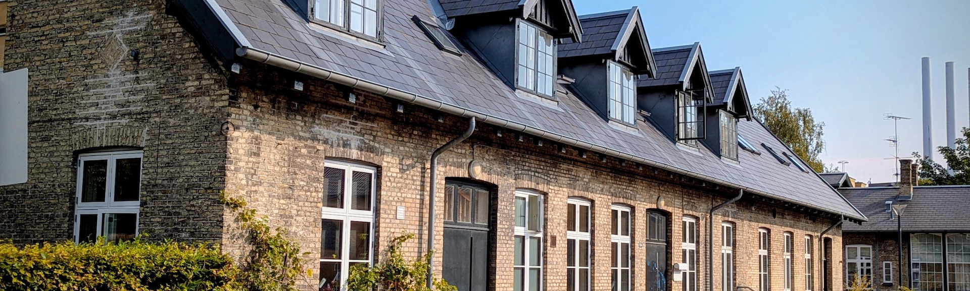 Ældre huslænge, der huser Basens solisttilbud på Østerbro